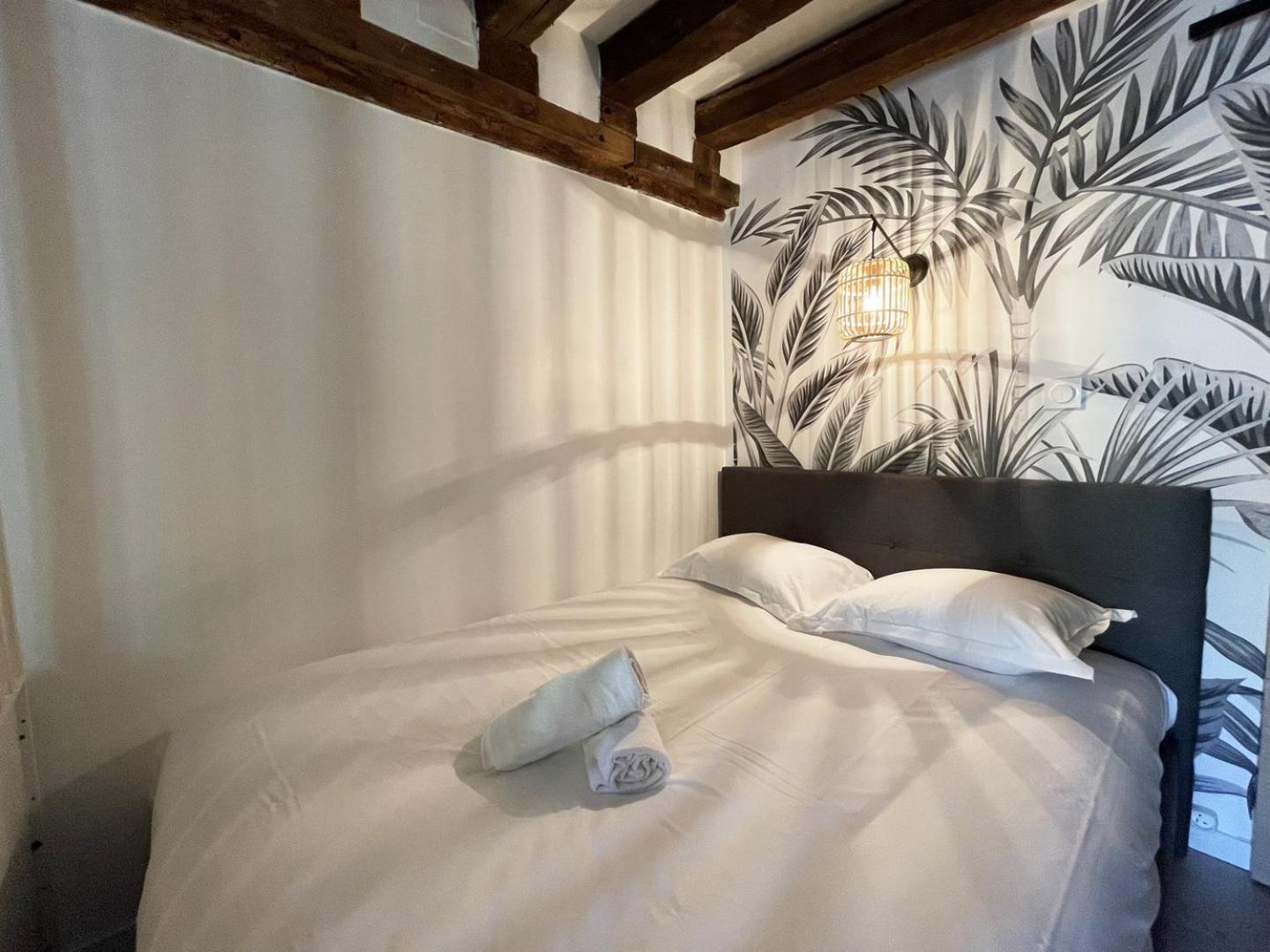 L'Eure Tranquille Apartment ชาร์ตร ภายนอก รูปภาพ